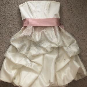 Jessica McClintock for Gunne Sax strapless dress